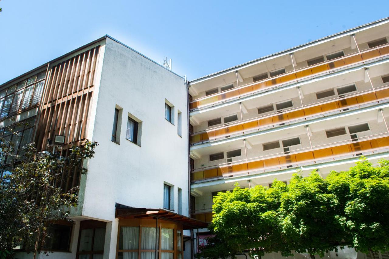 Ce Napfeny Hotel Siófok Exterior foto