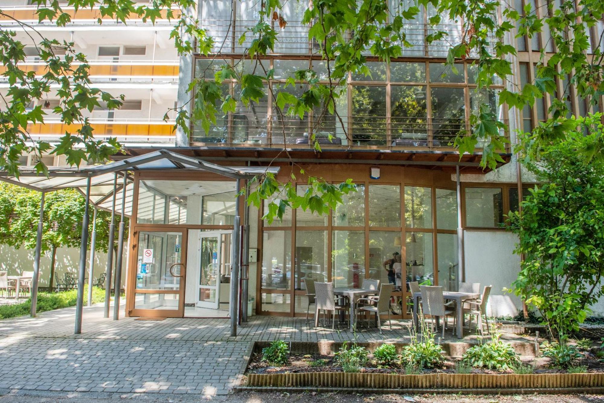 Ce Napfeny Hotel Siófok Exterior foto