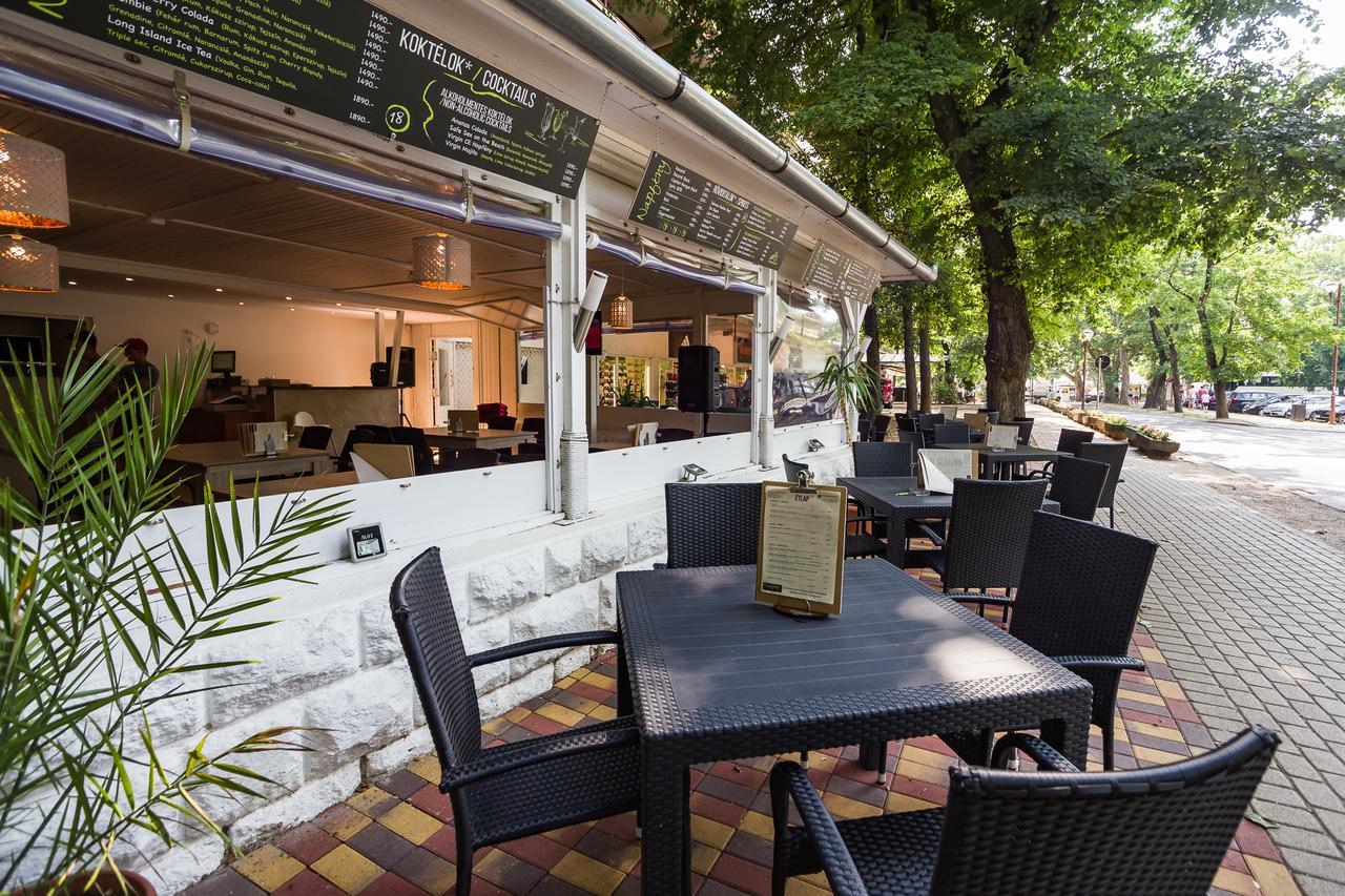 Ce Napfeny Hotel Siófok Exterior foto